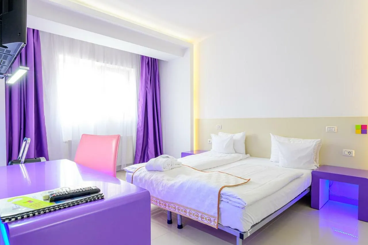 Hotel Christina Plus Bukarest 4*,  Rumänien