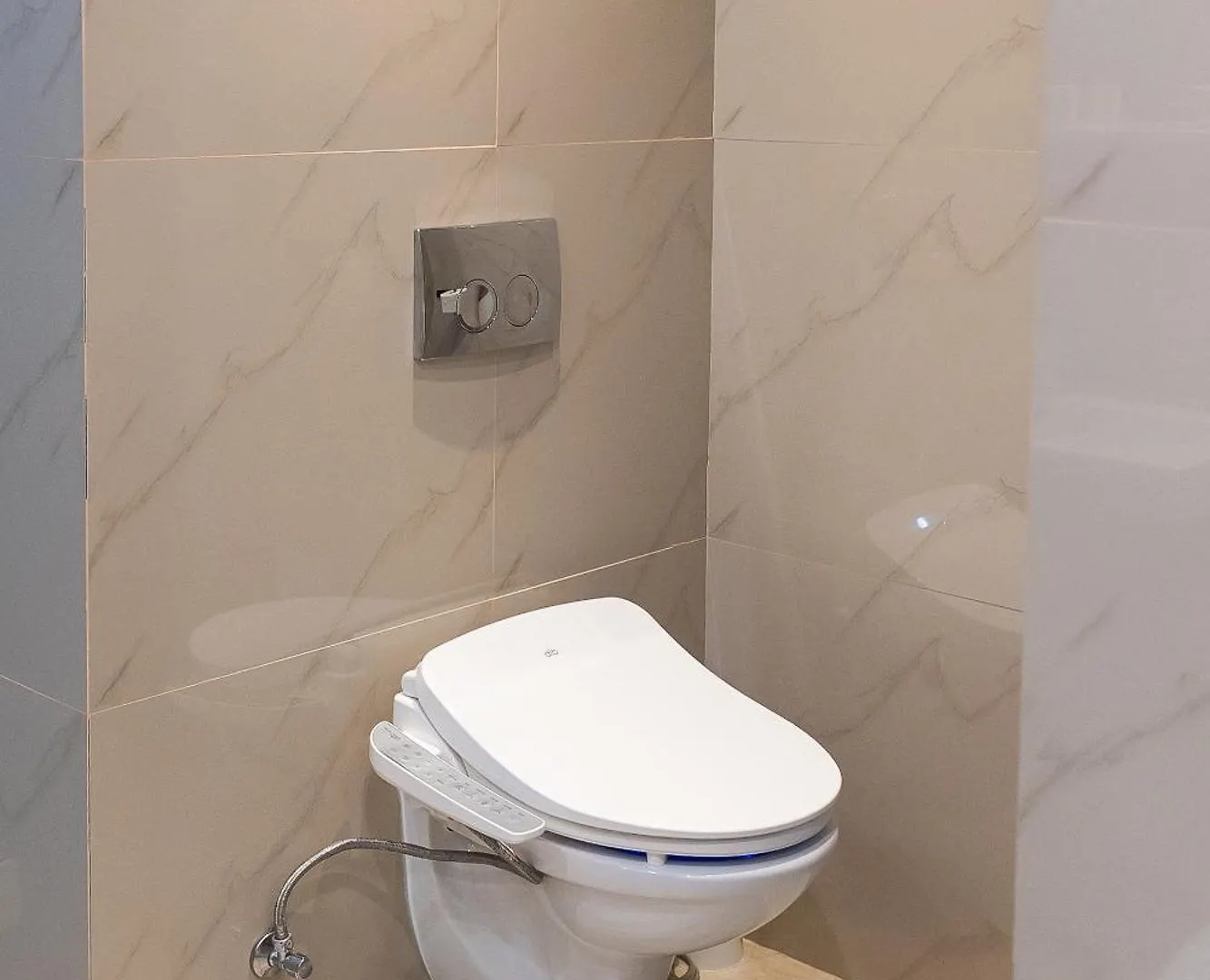 Hotel Christina Plus  Bucharest