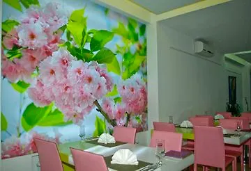 Hotel Christina Plus 4*, Bucharest